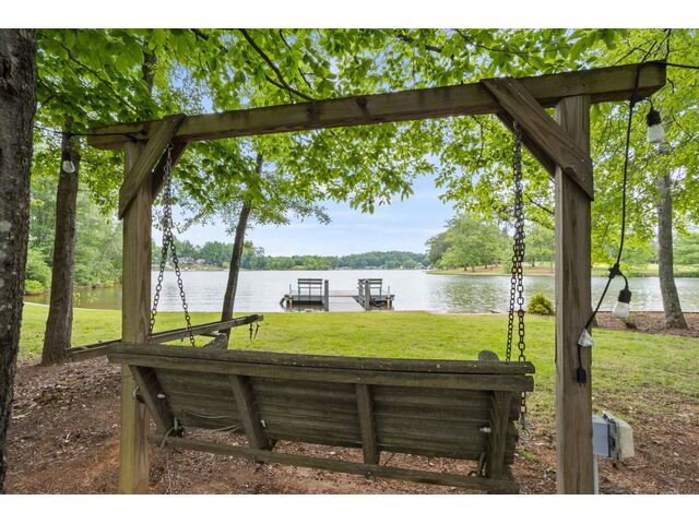 Photo of 144 Lake Lyman Heights Road