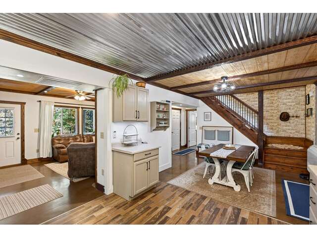 Photo of 390 Sherrill Drive