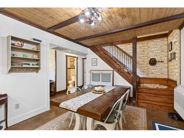 Photo of 390 Sherrill Drive