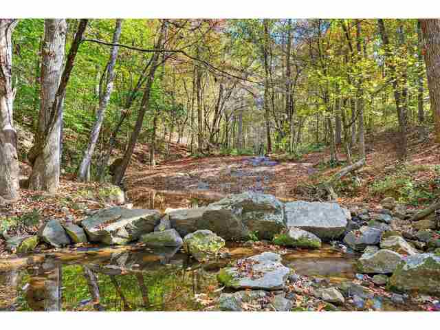 Photo of 390 Sherrill Drive