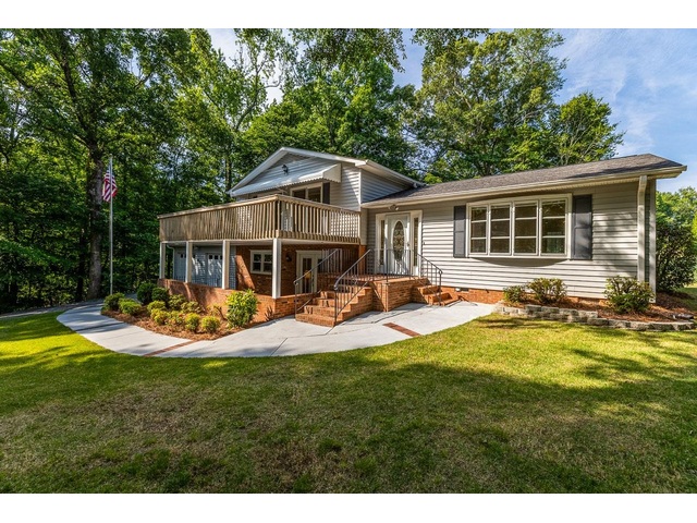 Photo of 650 Independence Drive