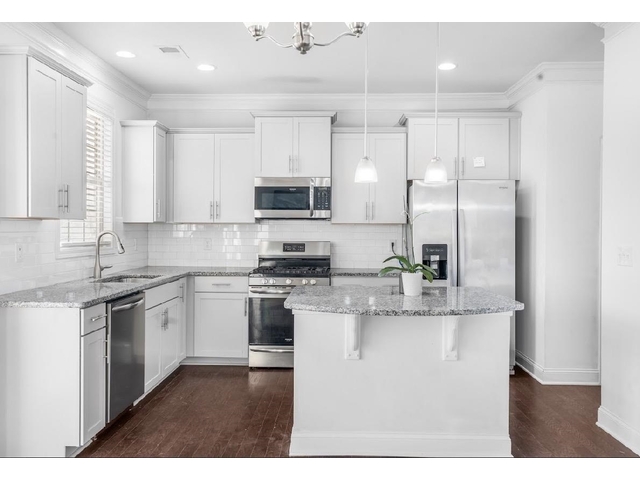 Photo of 653 Highgarden Lane