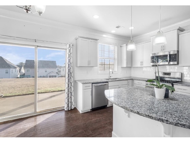 Photo of 653 Highgarden Lane