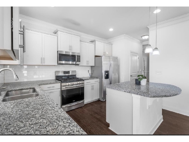 Photo of 653 Highgarden Lane