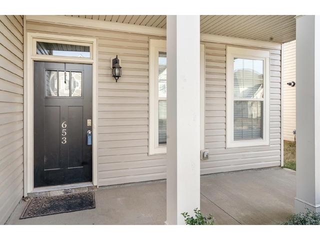 Photo of 653 Highgarden Lane