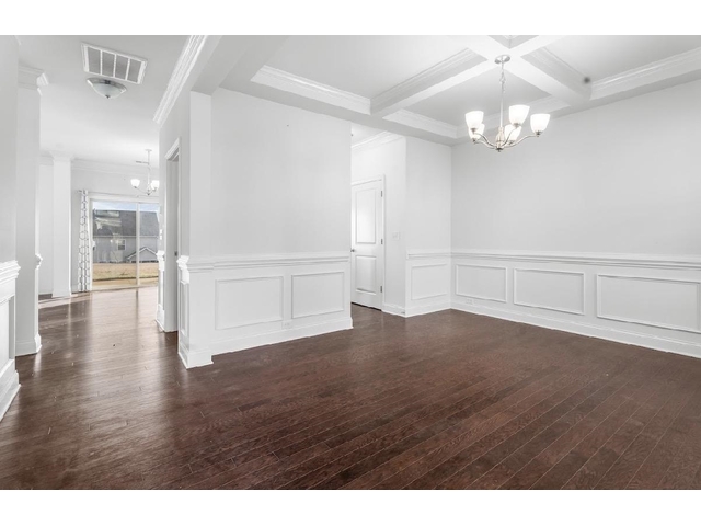 Photo of 653 Highgarden Lane