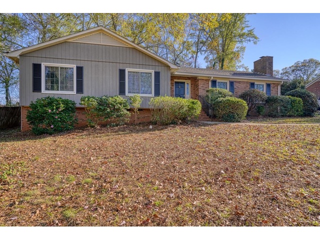 Photo of 34 Lucille Court Photo of 34 Lucille Court