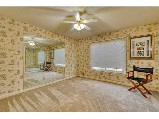 Photo of 34 Lucille Court Photo of 34 Lucille Court