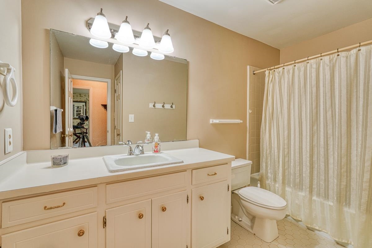 Photo of 34 Lucille Court Photo of 34 Lucille Court
