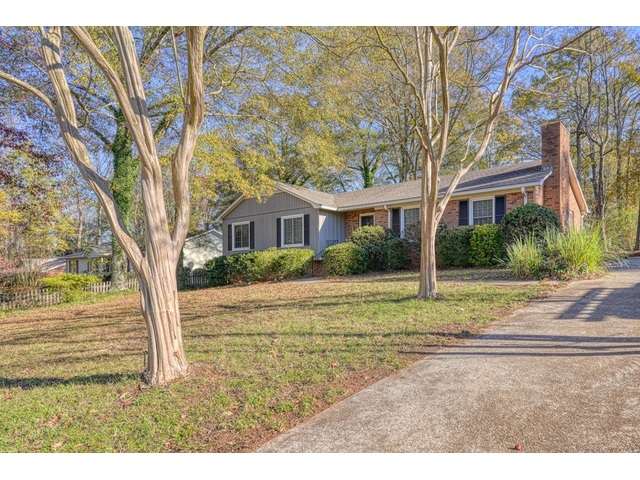 Photo of 34 Lucille Court Photo of 34 Lucille Court