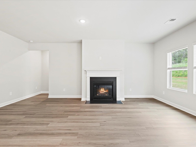 Photo of 462 Harben Drive