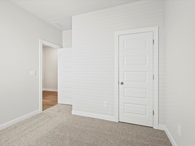 Photo of 462 Harben Drive