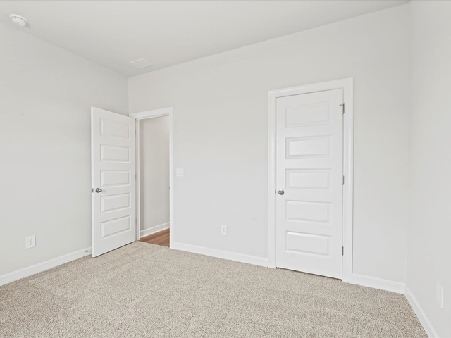 Photo of 462 Harben Drive