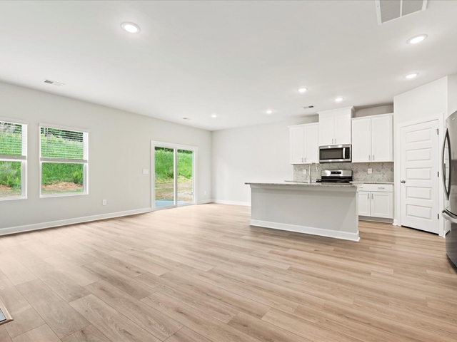 Photo of 462 Harben Drive