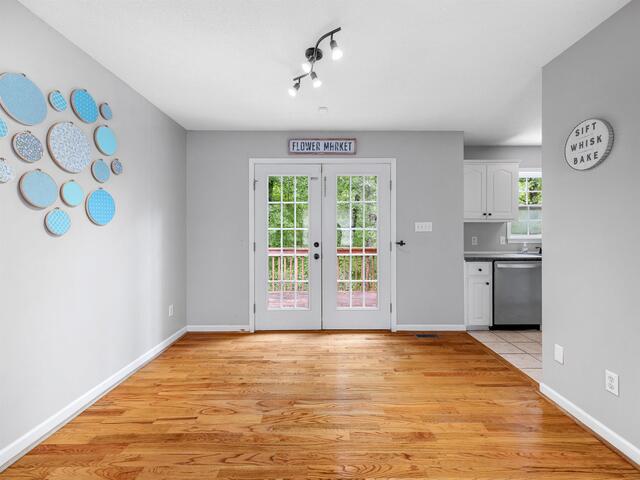 Photo of 725 Cotton Branch Drive