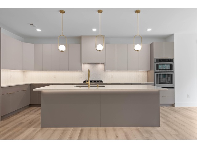 Photo of 726 New South Court