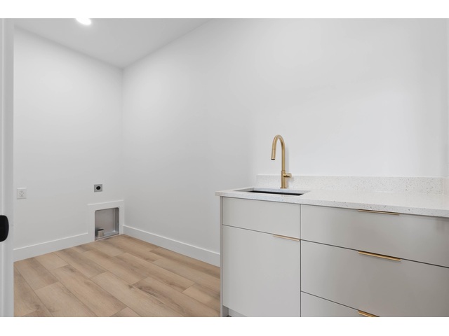 Photo of 726 New South Court