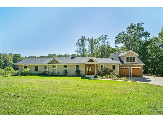 Photo of 114 Locke Lane
