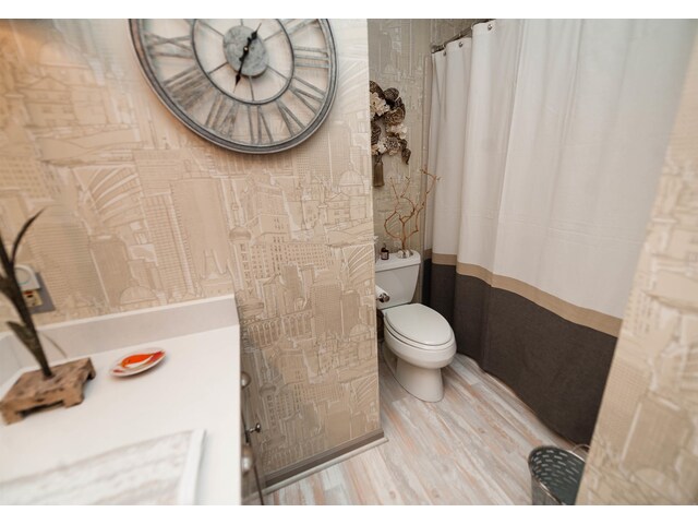 Photo of 246 Heathwood Drive Photo of 246 Heathwood Drive