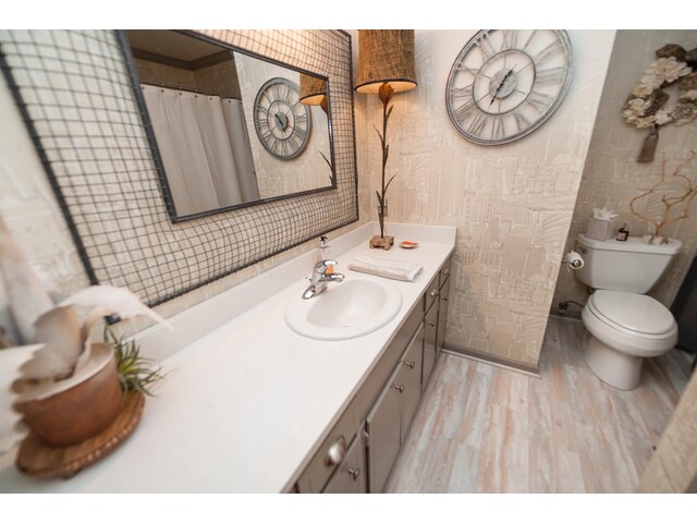 Photo of 246 Heathwood Drive Photo of 246 Heathwood Drive