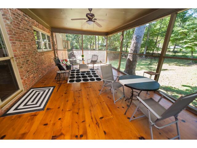 Photo of 246 Heathwood Drive Photo of 246 Heathwood Drive