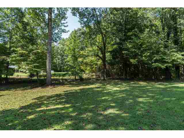 Photo of 246 Heathwood Drive Photo of 246 Heathwood Drive