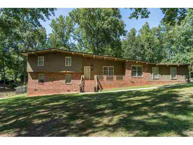 Photo of 246 Heathwood Drive Photo of 246 Heathwood Drive