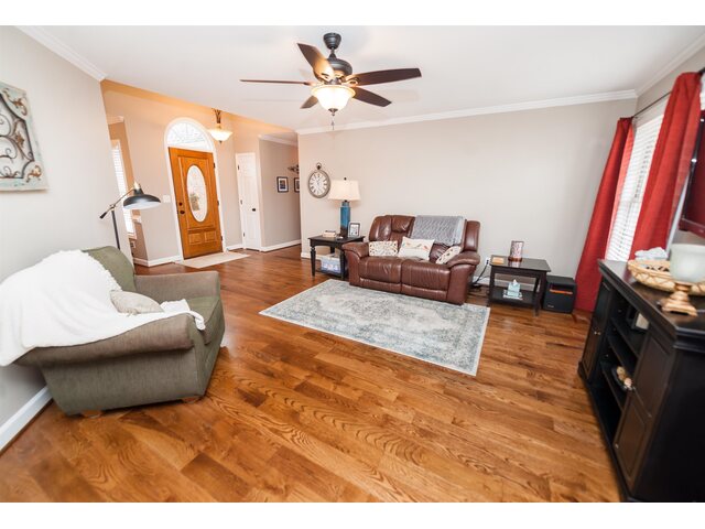Photo of 410 Sunburst Lane Photo of 410 Sunburst Lane