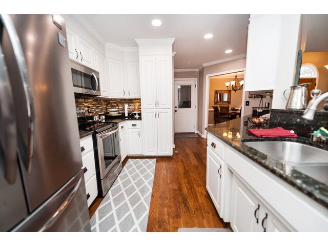 Photo of 410 Sunburst Lane Photo of 410 Sunburst Lane