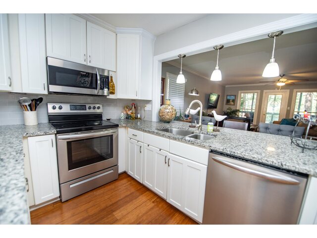 Photo of 19 Forest Oaks Way