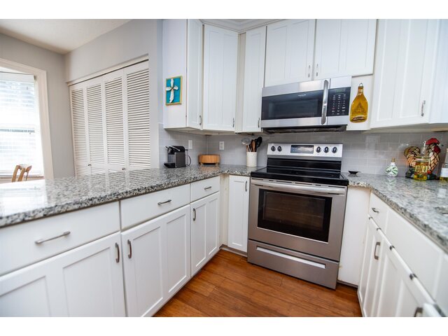 Photo of 19 Forest Oaks Way