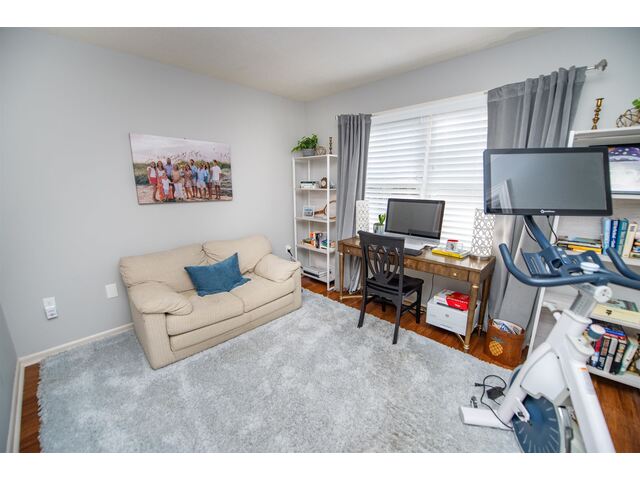 Photo of 19 Forest Oaks Way