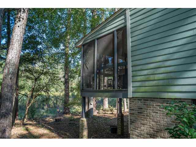 Photo of 19 Forest Oaks Way