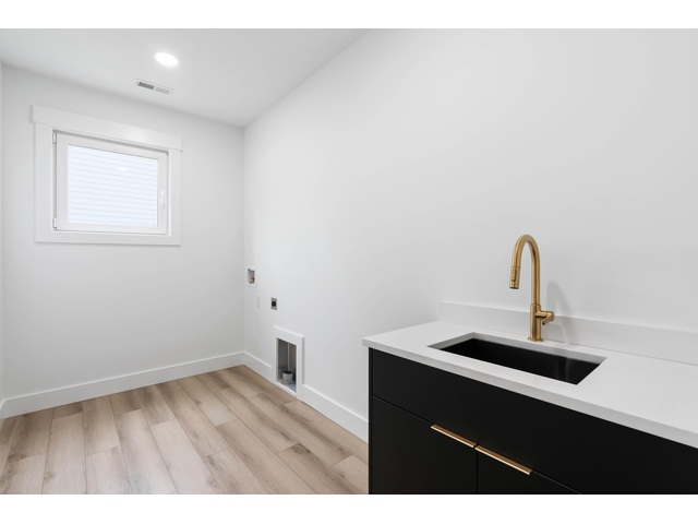 Photo of 730 New South Court