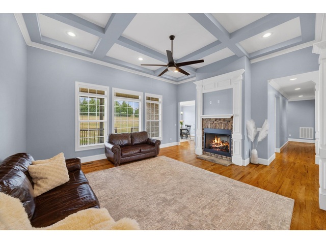 Photo of 815 Shadow Creek Drive