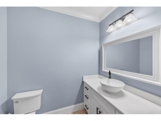 Photo of 815 Shadow Creek Drive