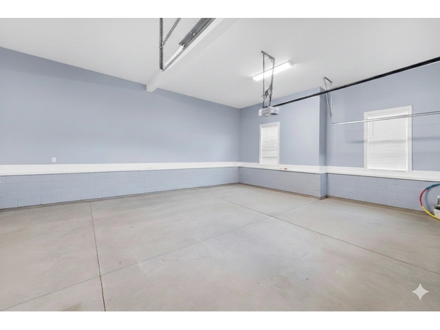 Photo of 815 Shadow Creek Drive