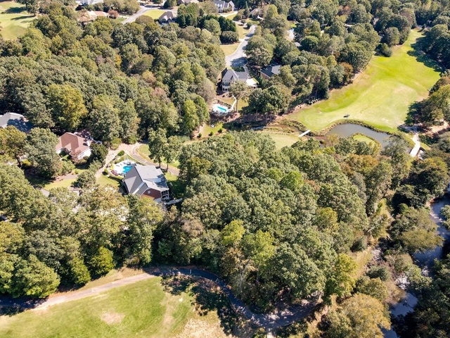 Photo of 749 W Tara Lane