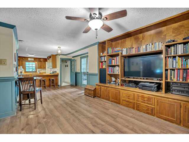 Photo of 2840 Glenn Springs Road Photo of 2840 Glenn Springs Road