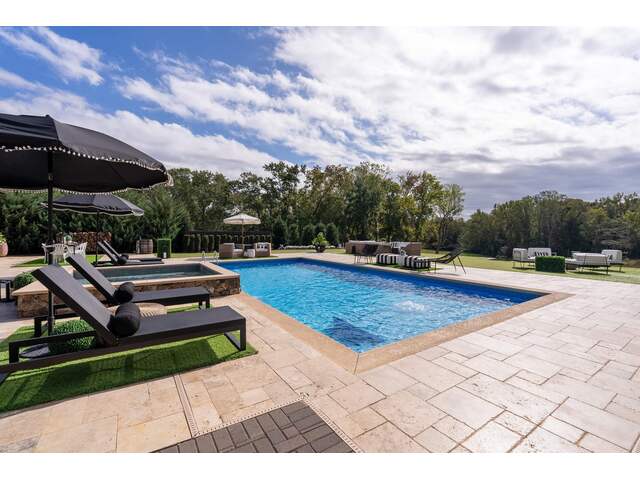 Photo of 244 STEWART Road