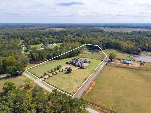 Photo of 244 STEWART Road