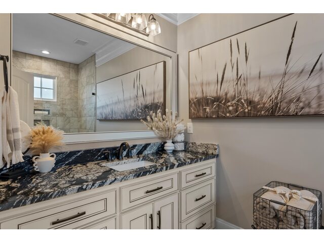 Photo of 244 STEWART Road