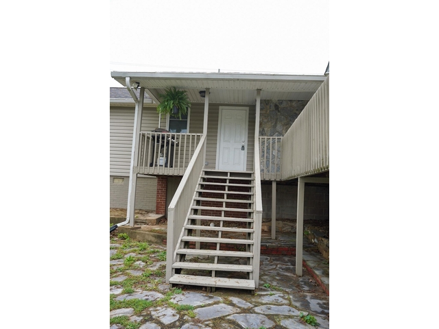 Photo of 704 Union Street Photo of 704 Union Street