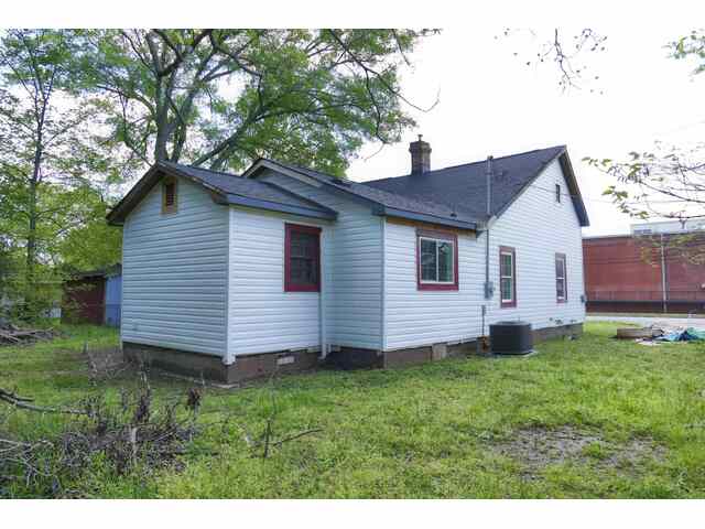 Photo of 1213 Cherokee Ave Photo of 1213 Cherokee Ave