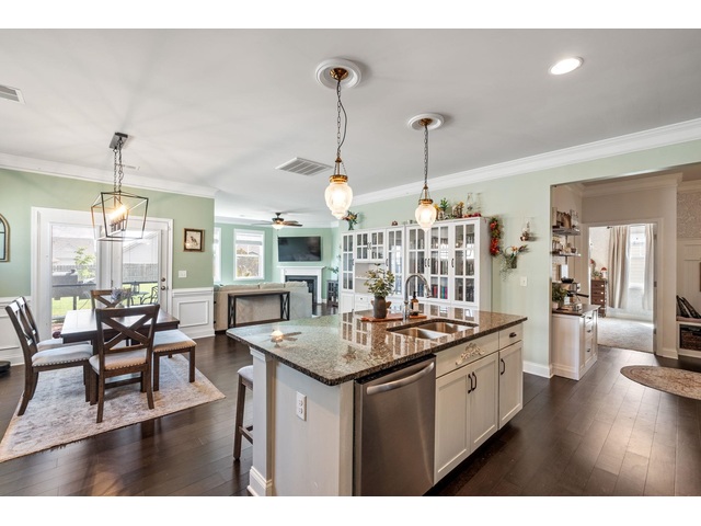Photo of 122 Northwild Drive