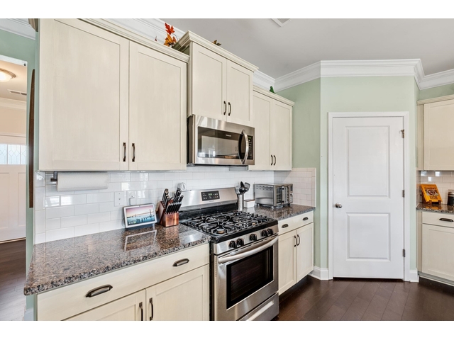 Photo of 122 Northwild Drive