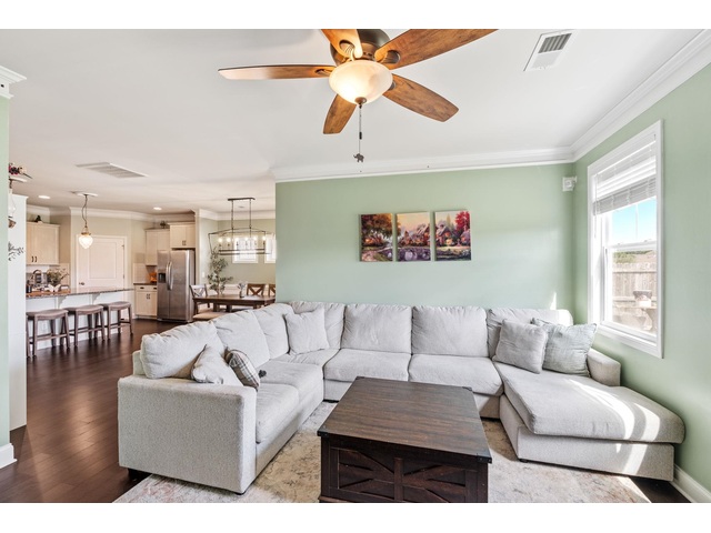 Photo of 122 Northwild Drive