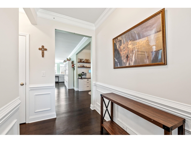 Photo of 122 Northwild Drive