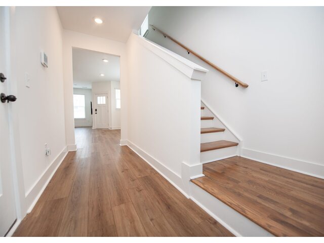 Photo of 484 Mill Park Way