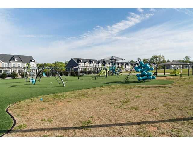 Photo of 484 Mill Park Way